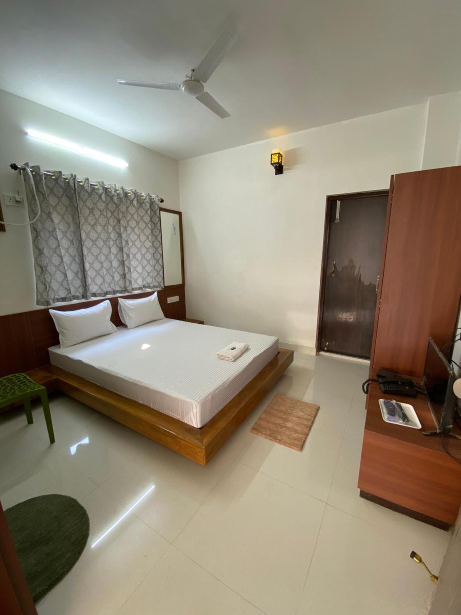 Lake Land Guest House Kalkutta Exterior foto