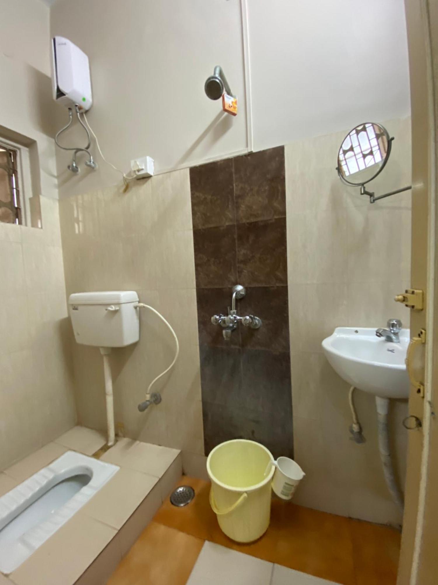 Lake Land Guest House Kalkutta Exterior foto